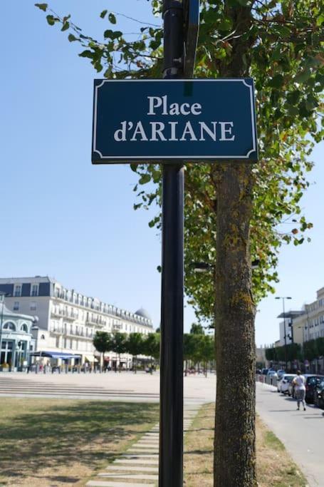 Disneyland Paris 70M² Face Parc, Place Ariane 塞里斯 外观 照片